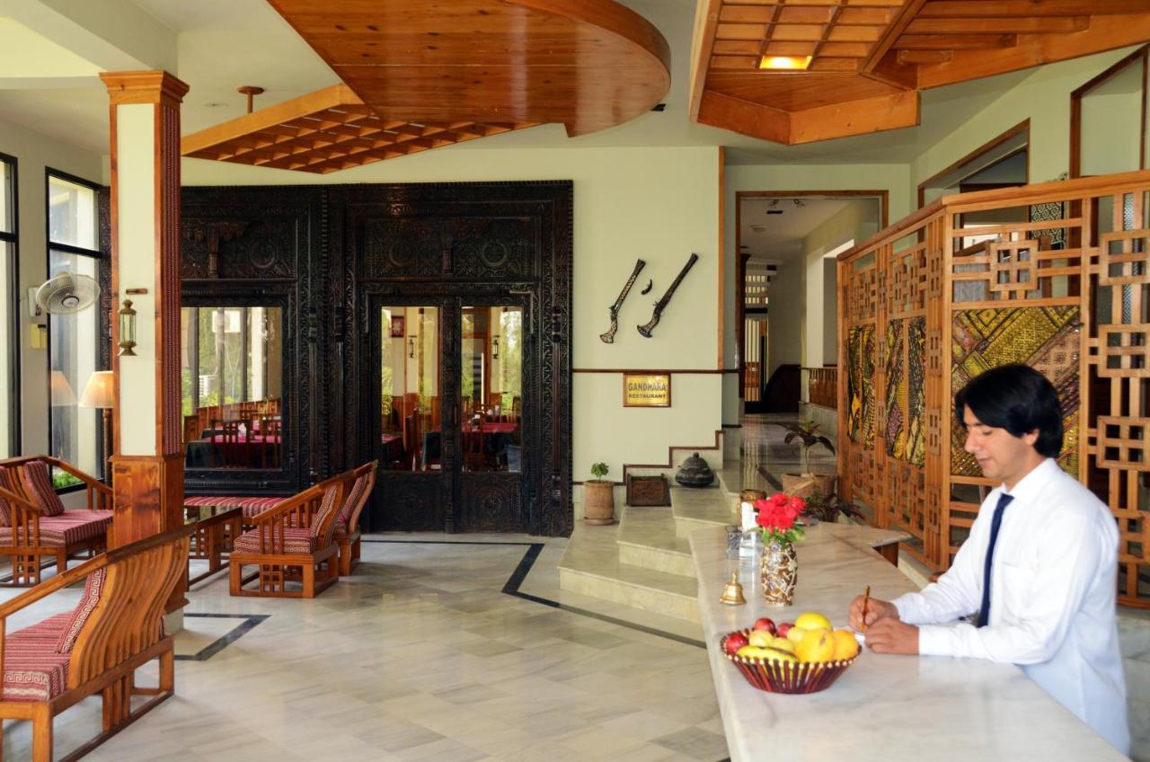 Rock City Resort Mingora Bagian luar foto