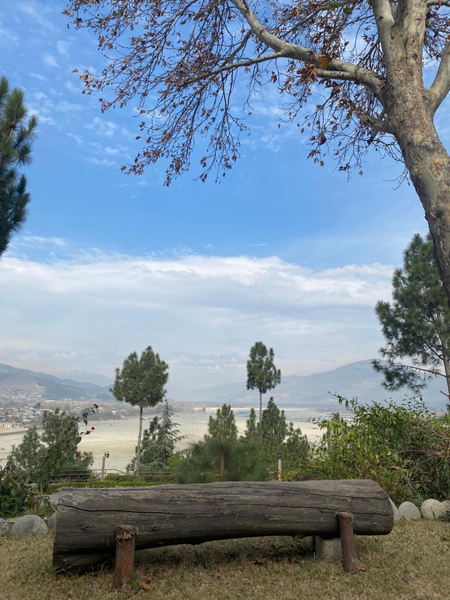 Rock City Resort Mingora Bagian luar foto